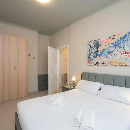 Apartment Ihost - Stendhal 49 Milan