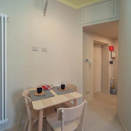 Apartment Ihost - Stendhal 49 *