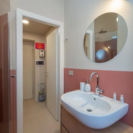 Apartment Ihost - Stendhal 49 Milan