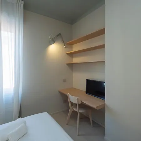 Ihost - Stendhal 49 Apartment Milan